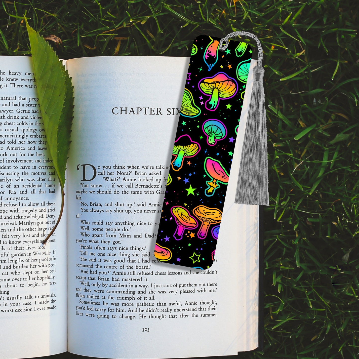 neon mushrooms bookmark, metal bookmark, reading, book lover gift, bookish, cute bookmarks