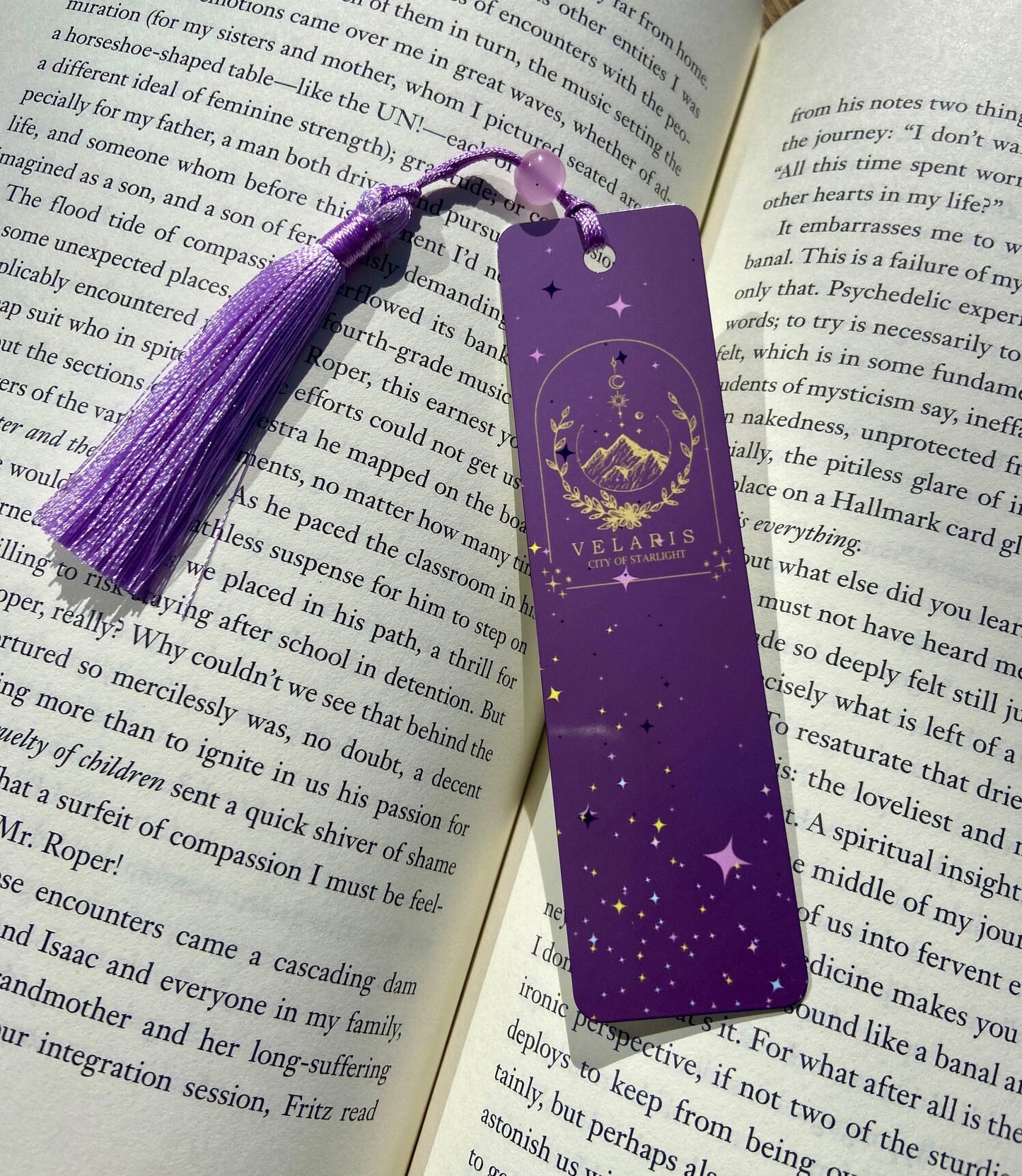 Velaris bookmark, ACOTAR, metal bookmark, reading, book lover gift, bookish, cute bookmarks